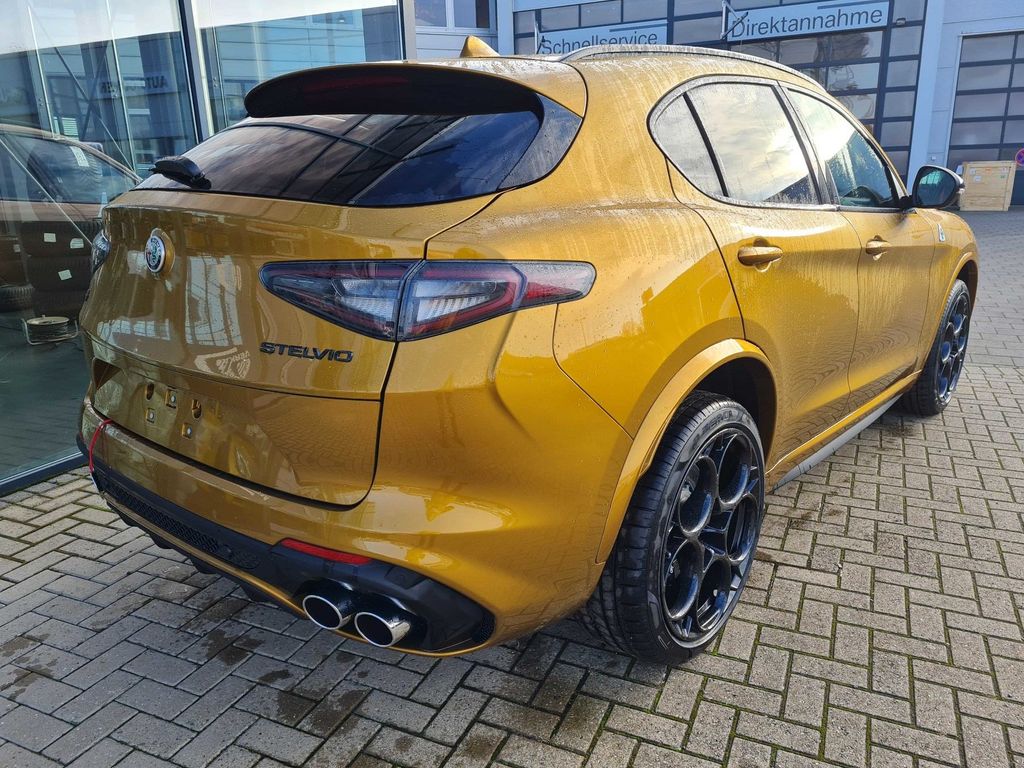 Alfa Romeo Stelvio Quadrifoglio