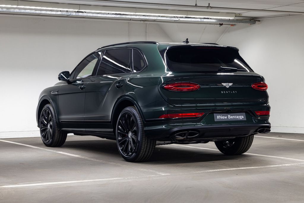 Bentley Bentayga EWB Mulliner