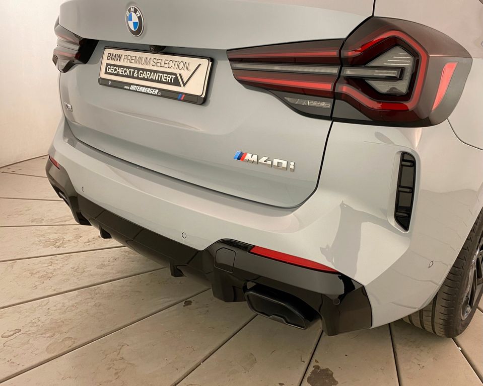 BMW X3 M40i