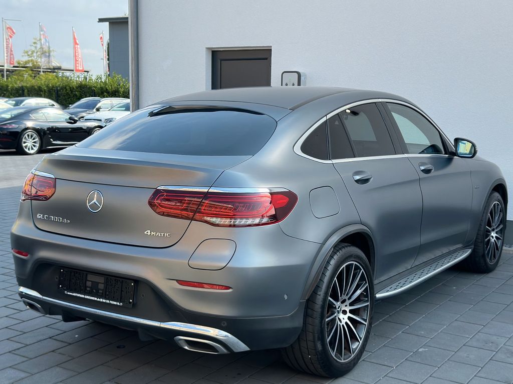 Mercedes-Benz GLC 300de 4M AMG