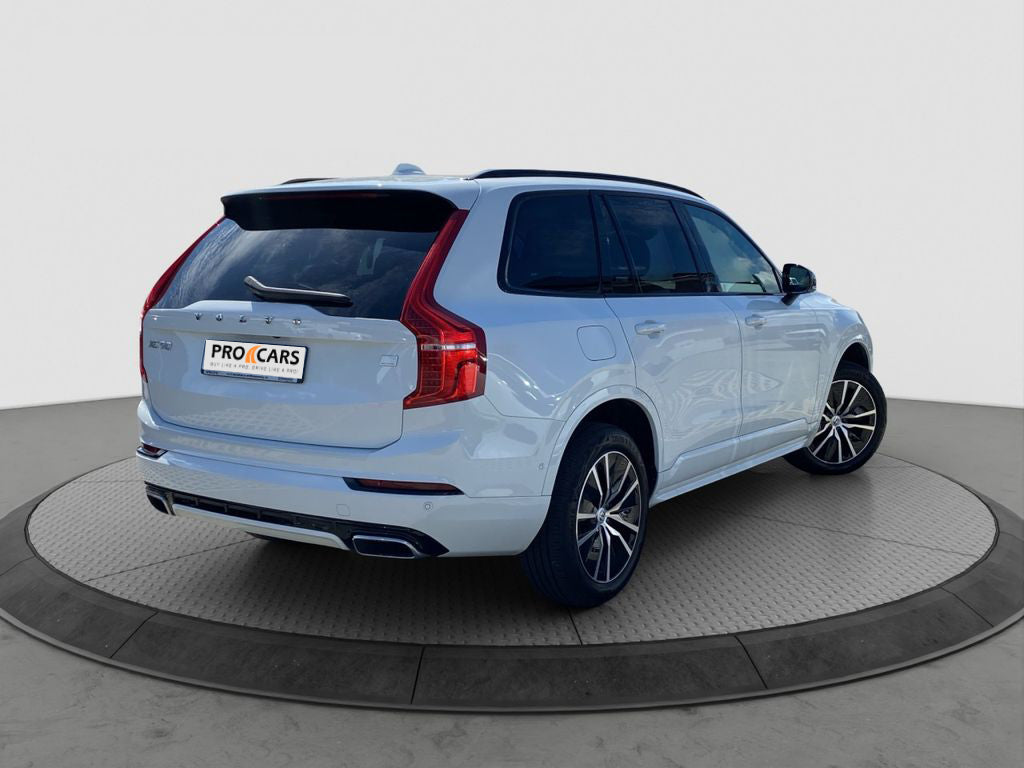 Volvo XC90 T8 R-Design Plug-In Hybrid AWD