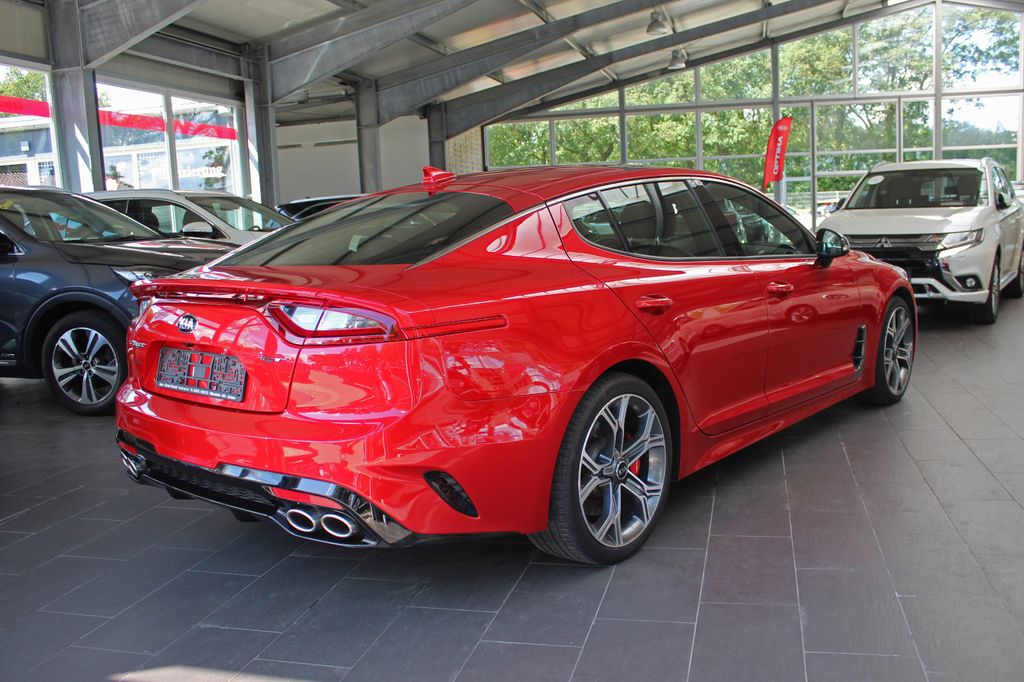 Kia Stinger 3.3 T-GDI 4WD GT