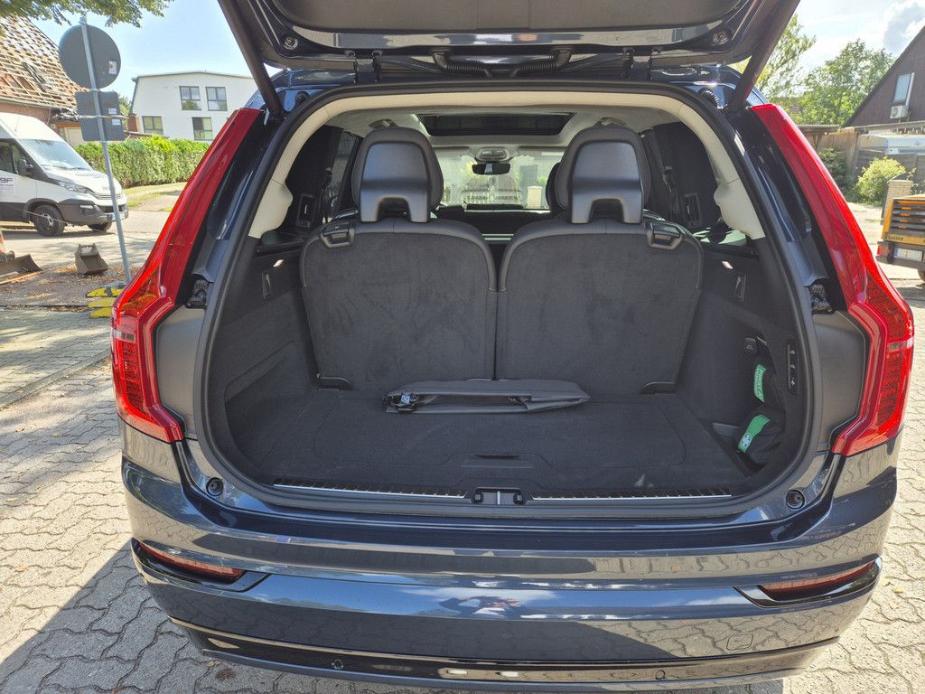 Volvo XC90 T8 Recharge Ultimate Dark AWD