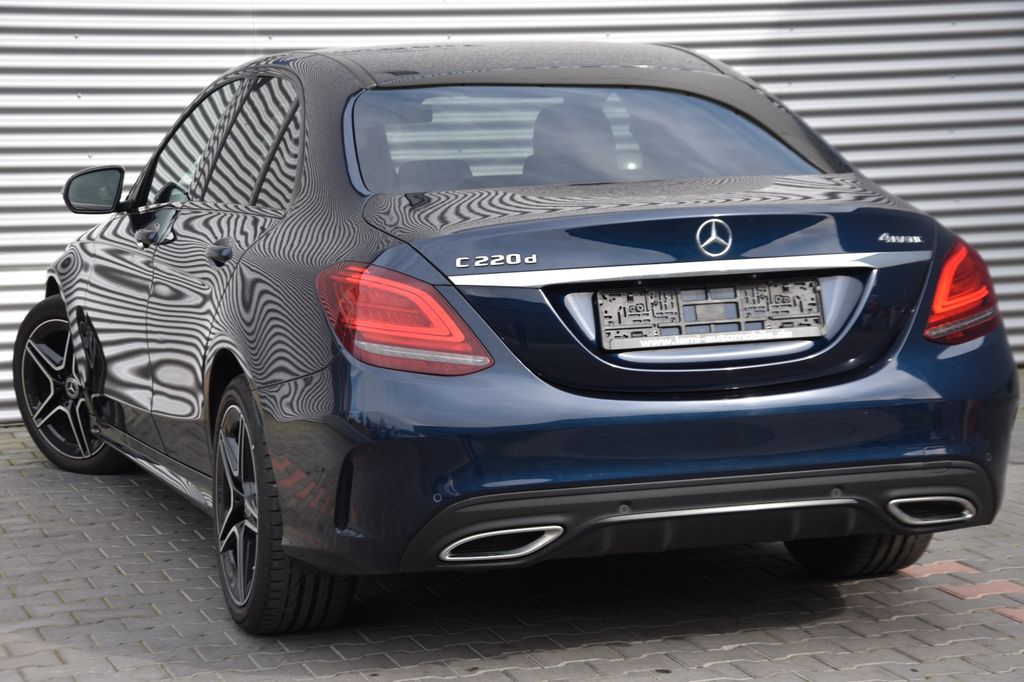 Mercedes-Benz C 220d AMG 4Matic