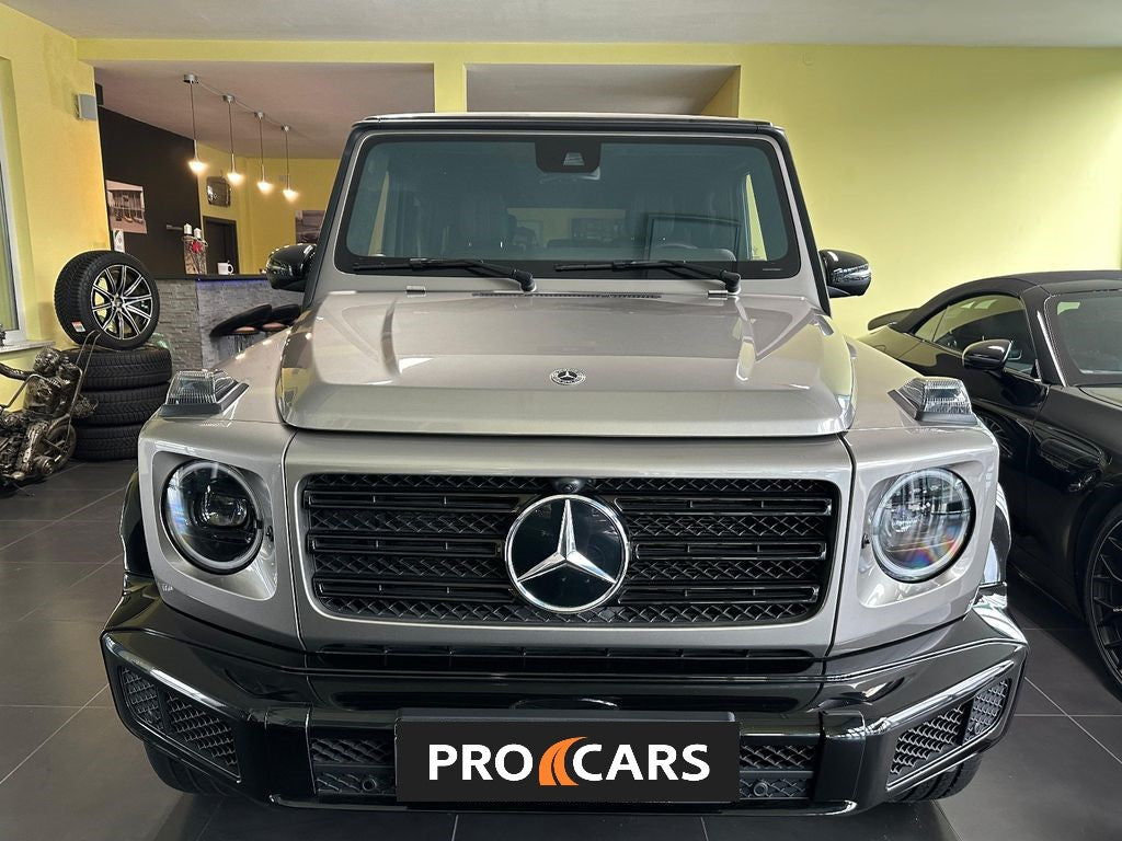 Mercedes-Benz G 500 AMG LINE