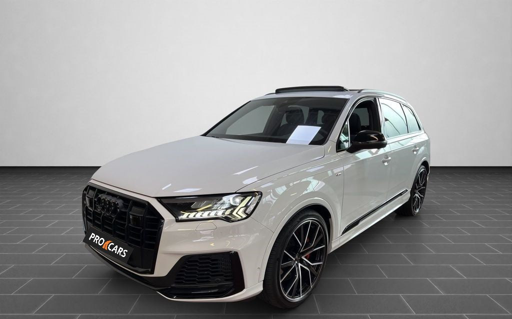 Audi Q7 SUV S-line 55 TFSIe Quattro