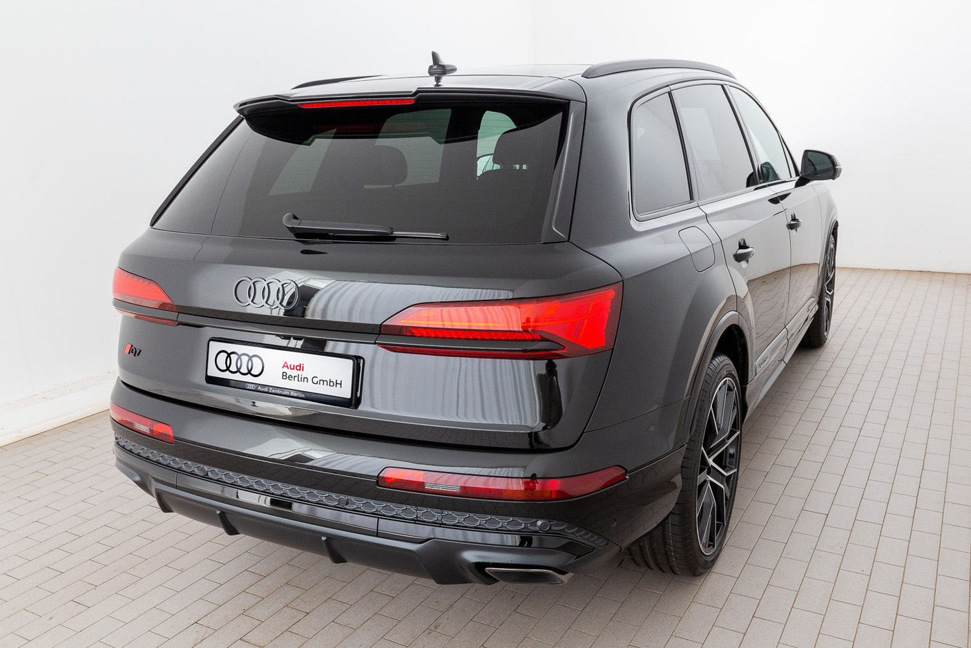 Audi Q7 TFSI e 55 TFSI e Quattro S line Tiptronic