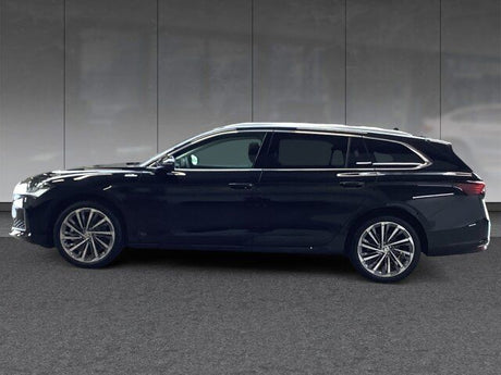 Skoda Superb Combi 2.0