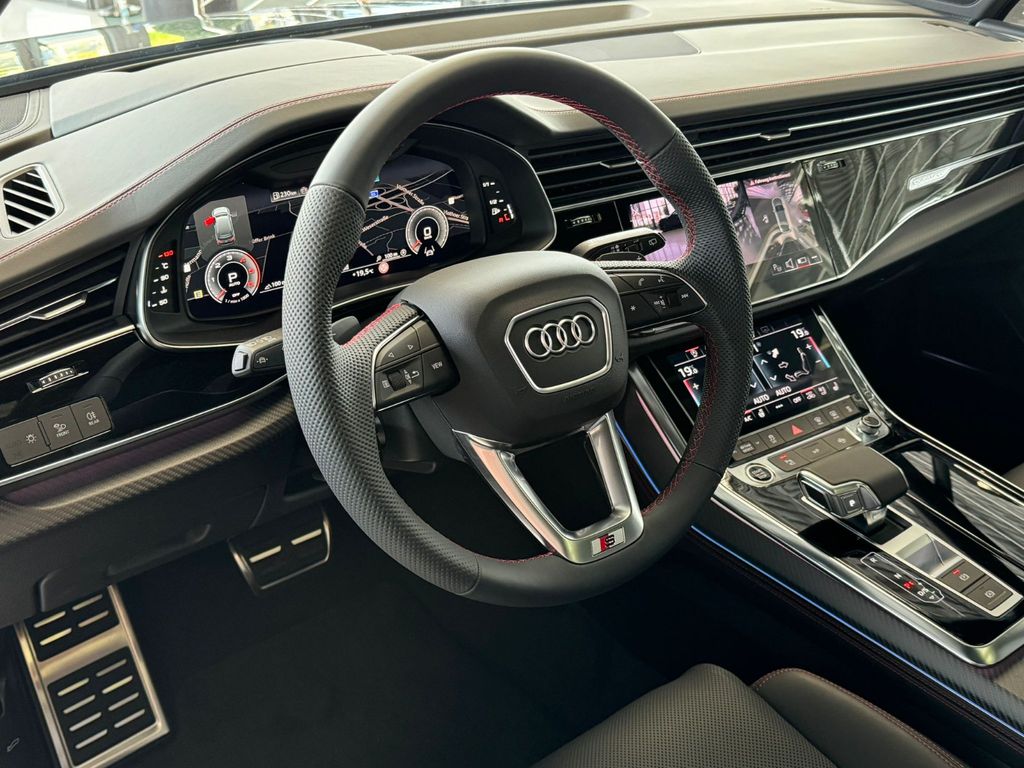 Audi Q7 50 TDI Quattro S-line 7Seats