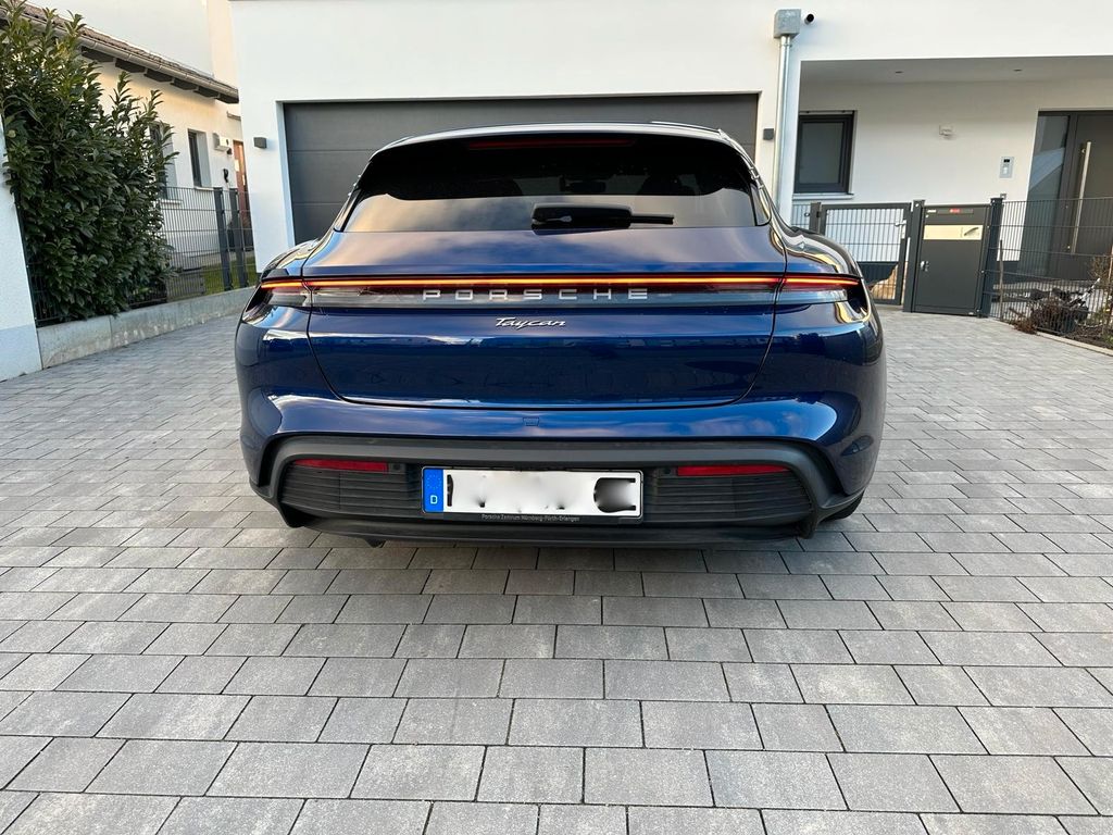 Porsche Taycan Sport Turismo