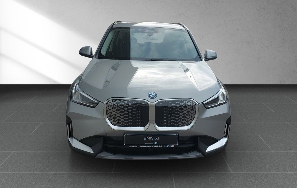 BMW iX1 eDrive20