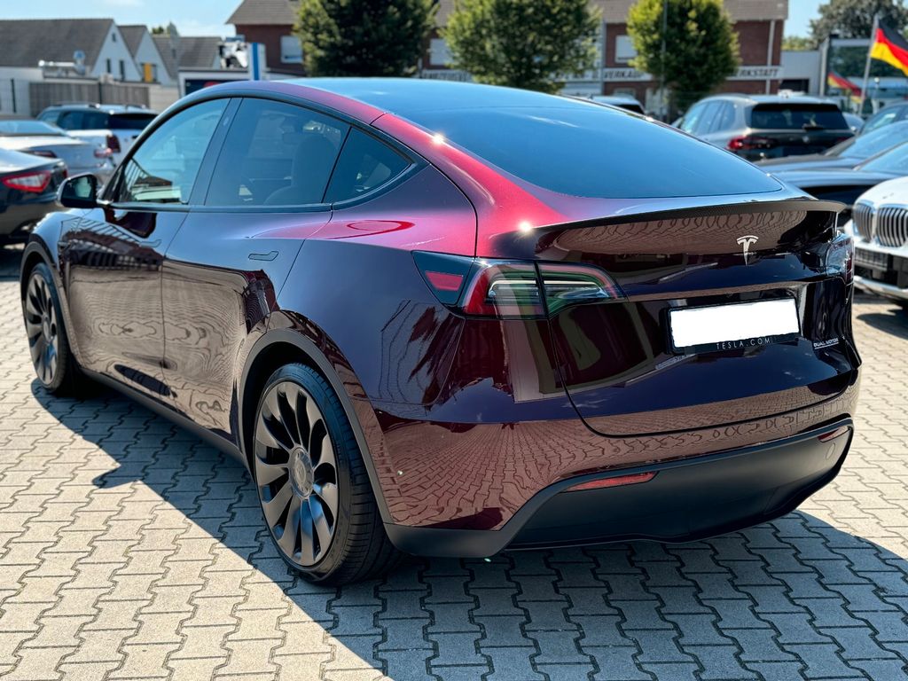 Tesla Model Y Performance AWD