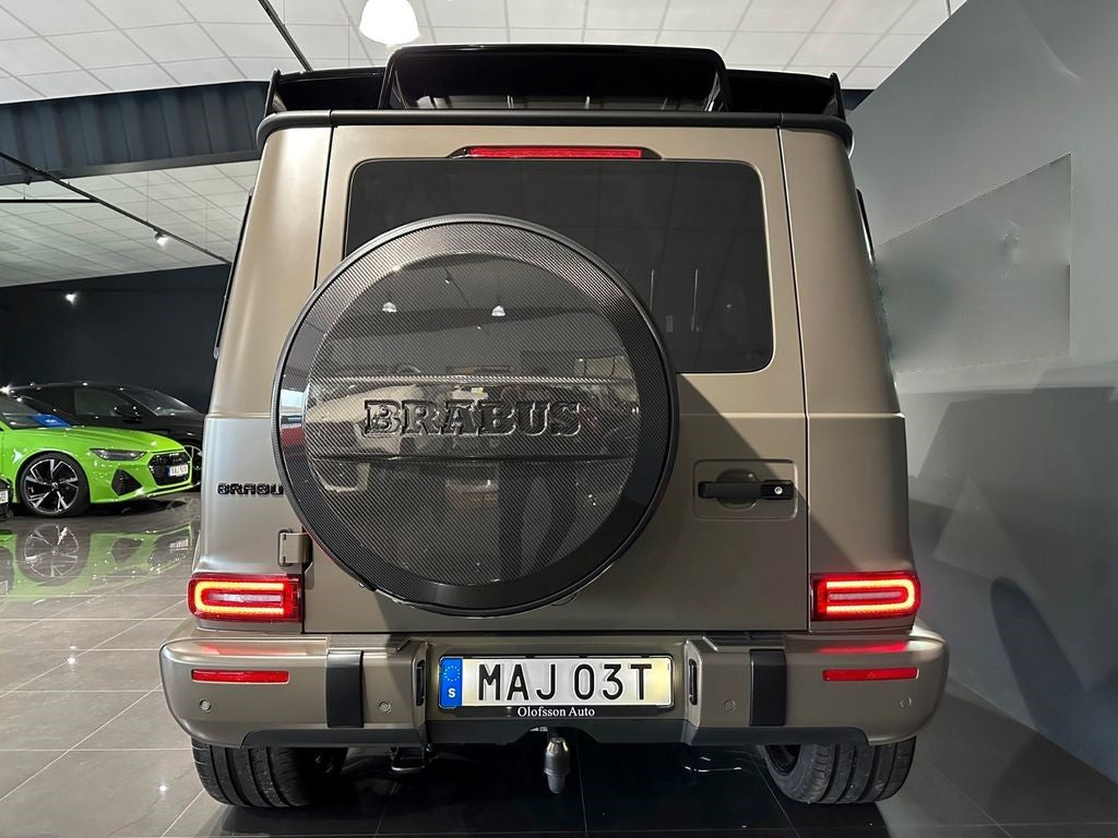 Mercedes-Benz G 63 AMG Brabus 700