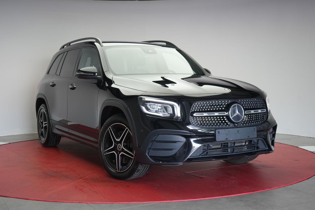 Mercedes-Benz GLB 220d AMG