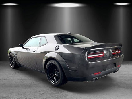 Dodge Challenger SRT