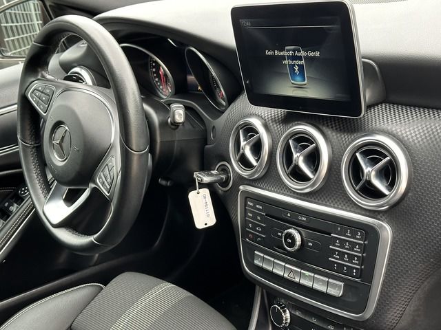 Mercedes-Benz A220d