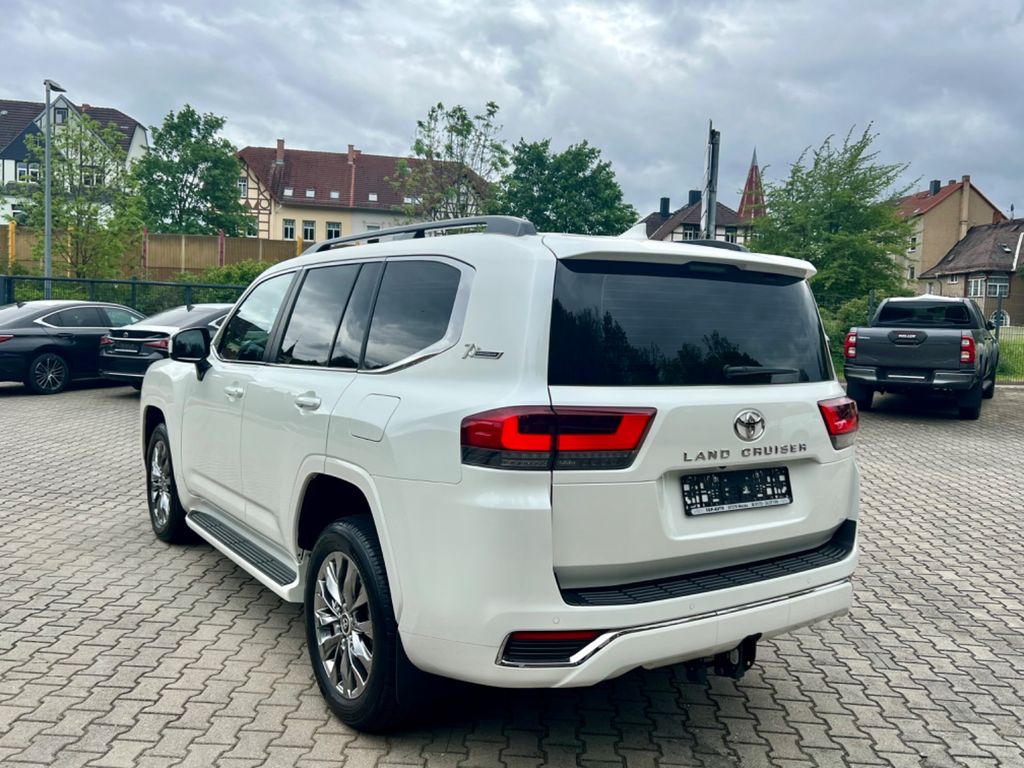 Toyota Land Cruiser 70th Anniversary