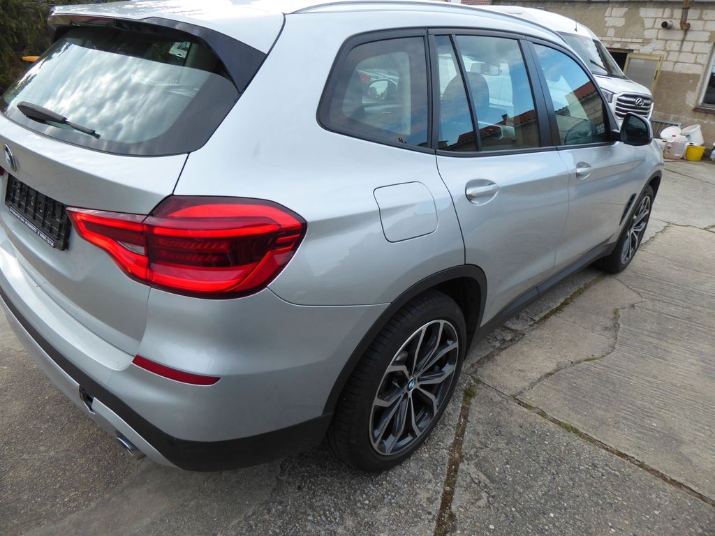 BMW X3 xDrive 2.0