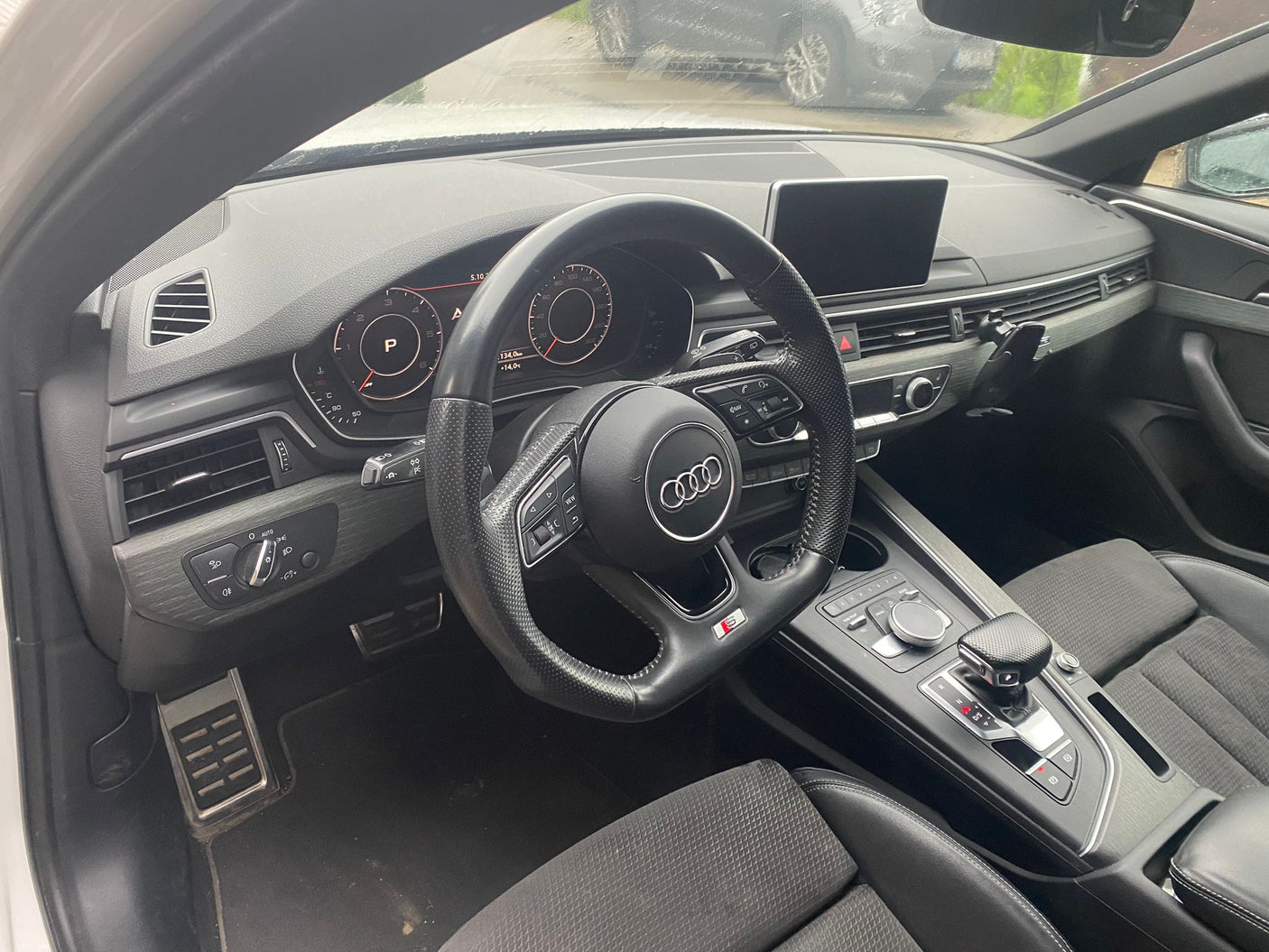 Audi A4 Avant Sport 40 TDI Quattro S-line