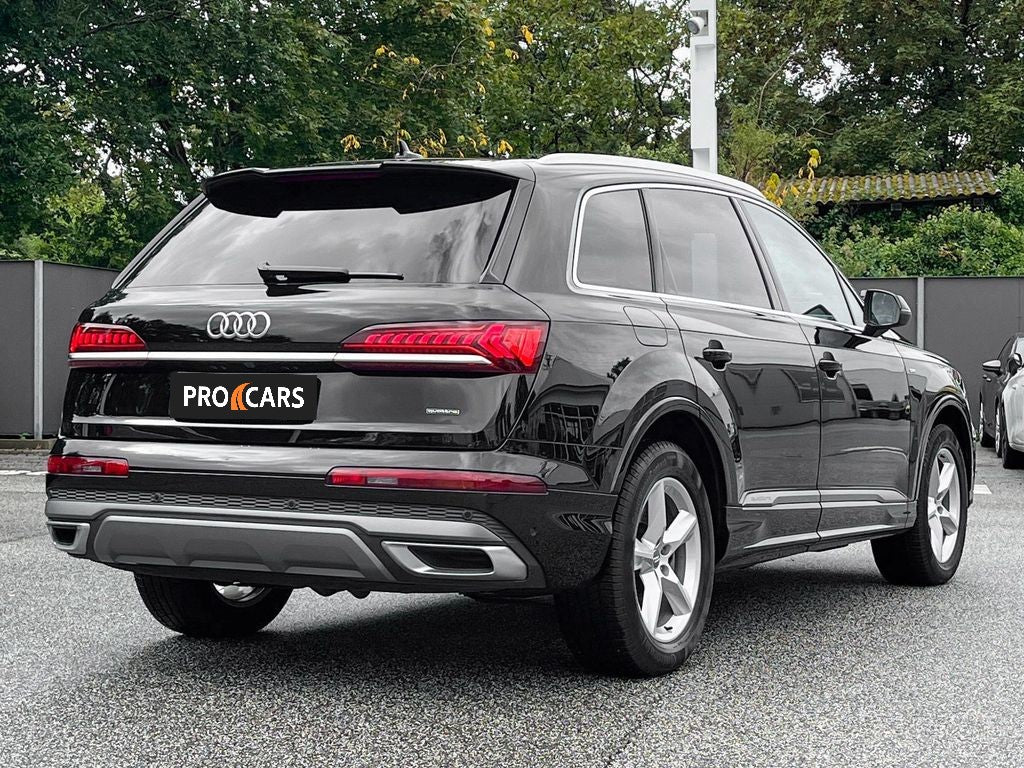 Audi Q7 55 TFSI-e S-line Quattro