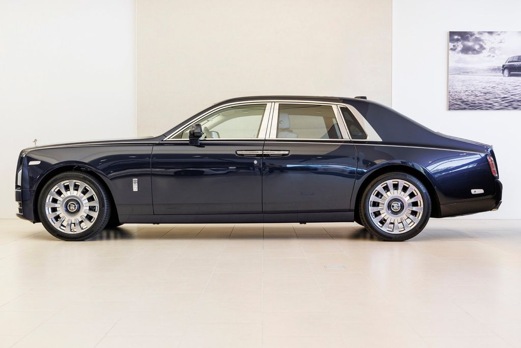 Rolls-Royce Phantom 6.7 V12 SERIES II