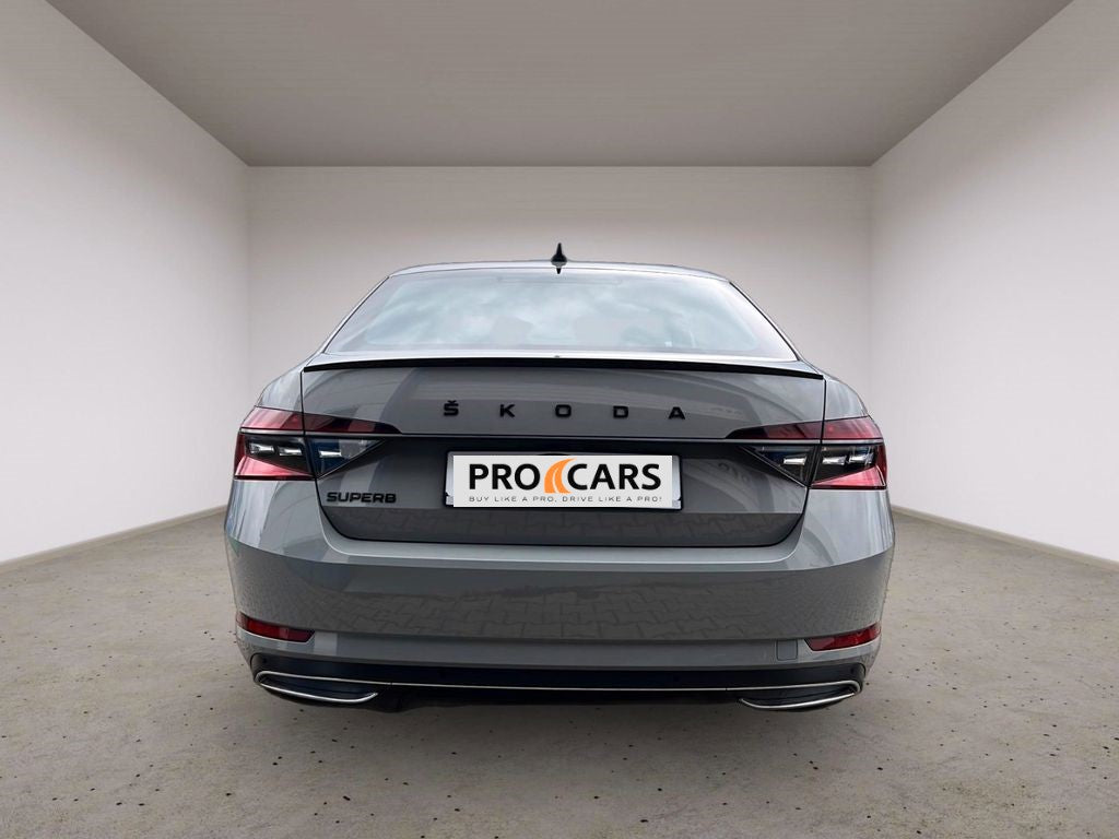 Skoda Superb 2.0 TSI DSG Sportline