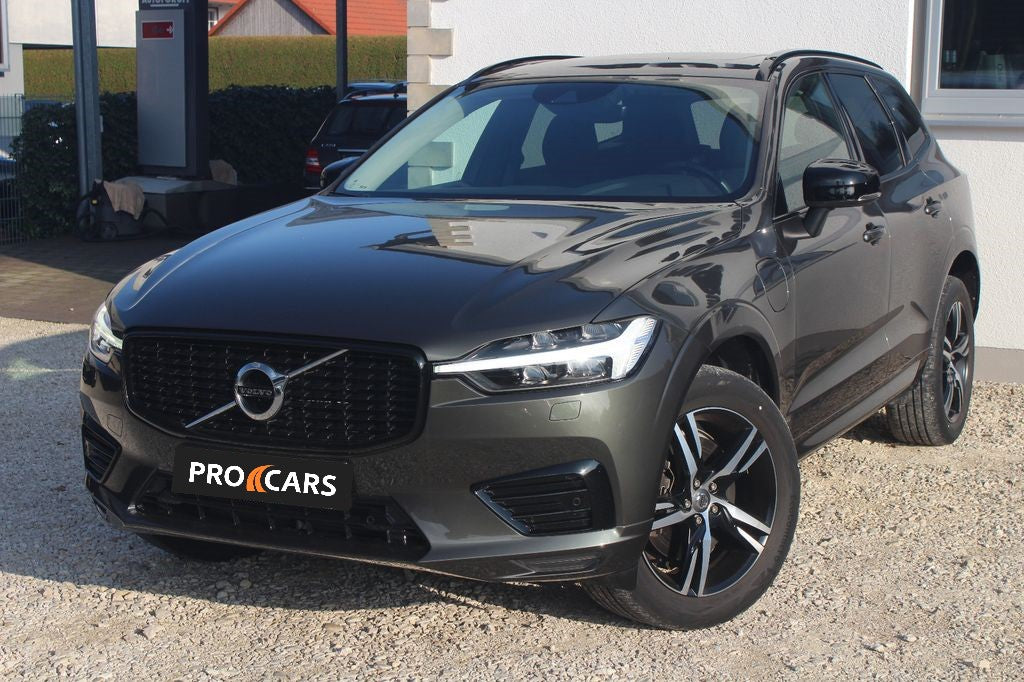 Volvo XC60 R Design Expression Recharge Plug-In Hybrid