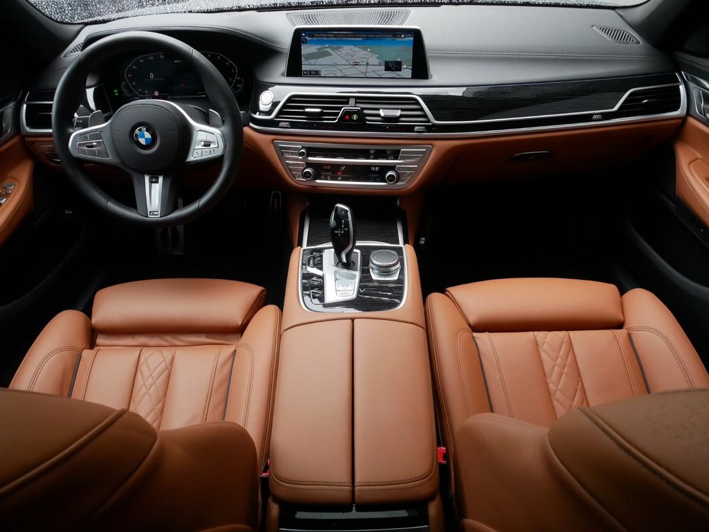 BMW 745Le M Sport Individual