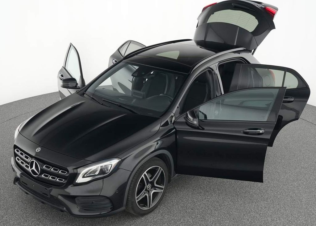 Mercedes-Benz GLA 180 AMG