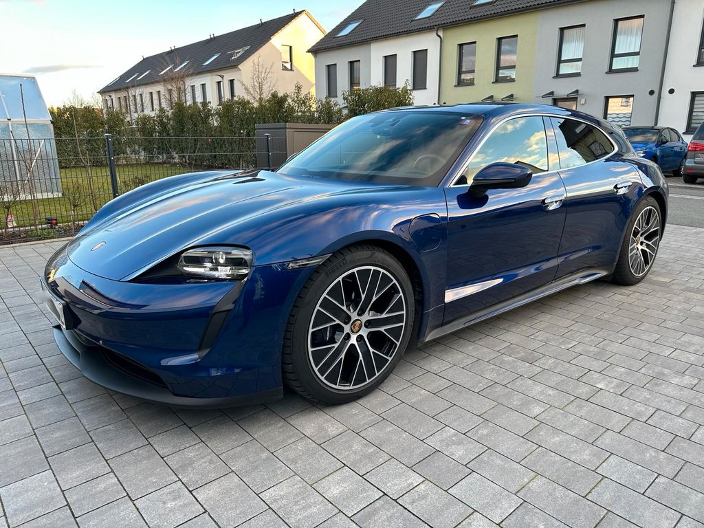 Porsche Taycan Sport Turismo