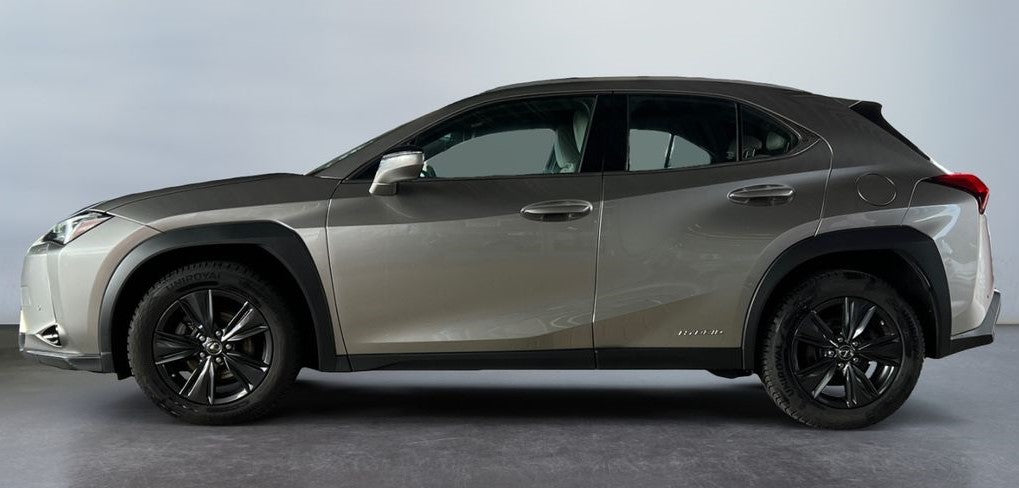 Lexus UX 250h