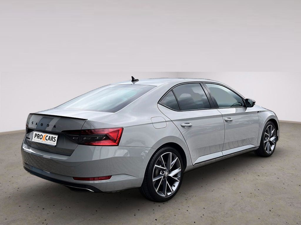 Skoda Superb 2.0 TSI DSG Sportline