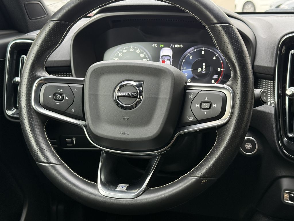 Volvo XC40 R Design AWD Xenon