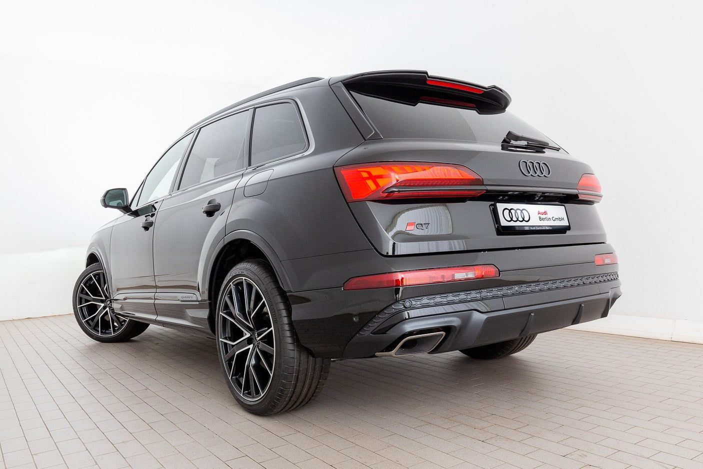 Audi Q7 TFSI e 55 TFSI e Quattro S line Tiptronic