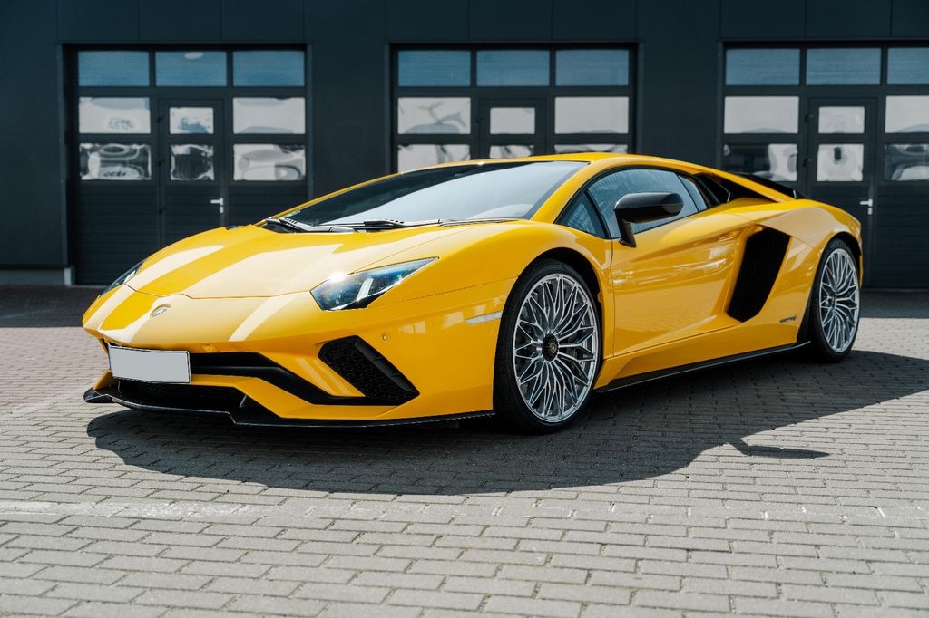 Lamborghini Aventador Coupé S