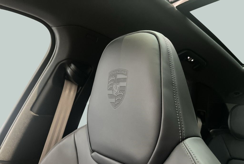 Porsche Cayenne Platinum Edition E-Hybrid