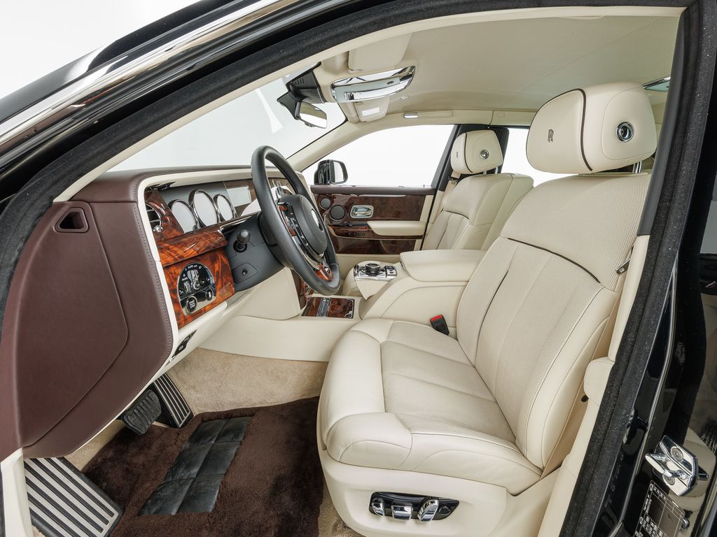 Rolls-Royce Phantom VIII