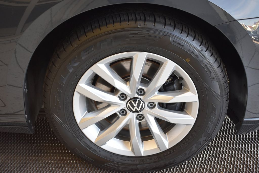 Volkswagen Passat 2.0 TDI Business