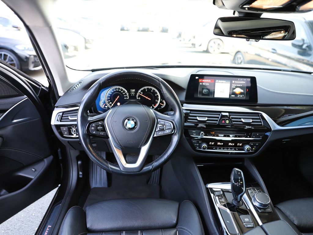 BMW 530d Luxury Line