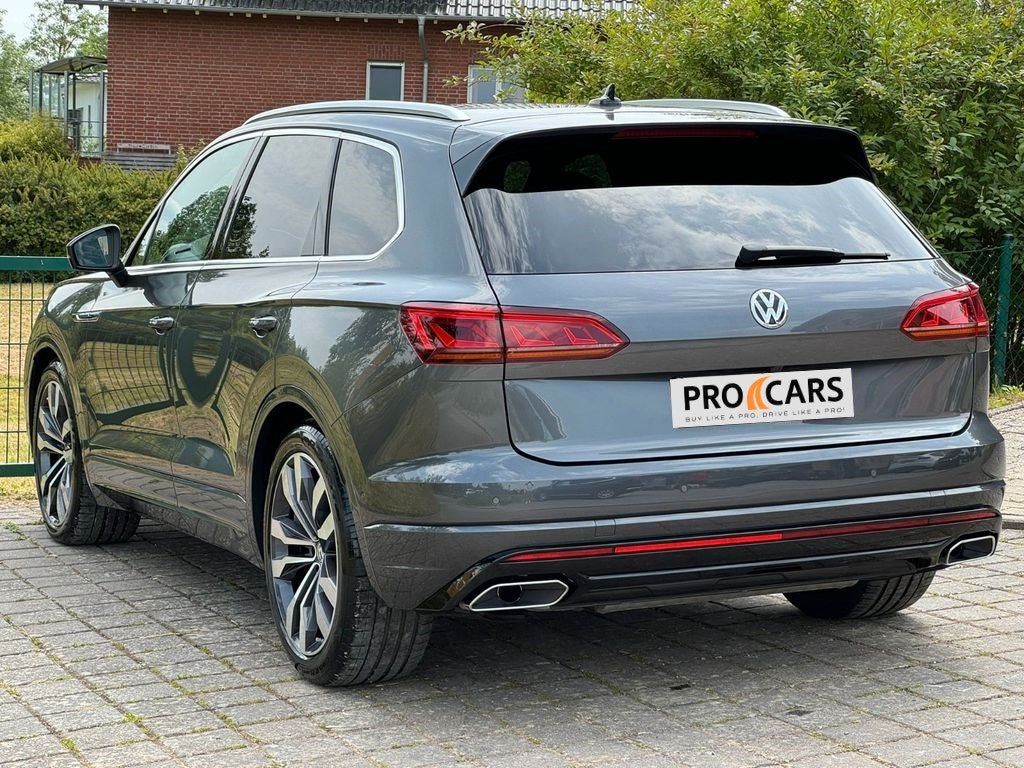 Volkswagen Touareg R-Line 4Motion