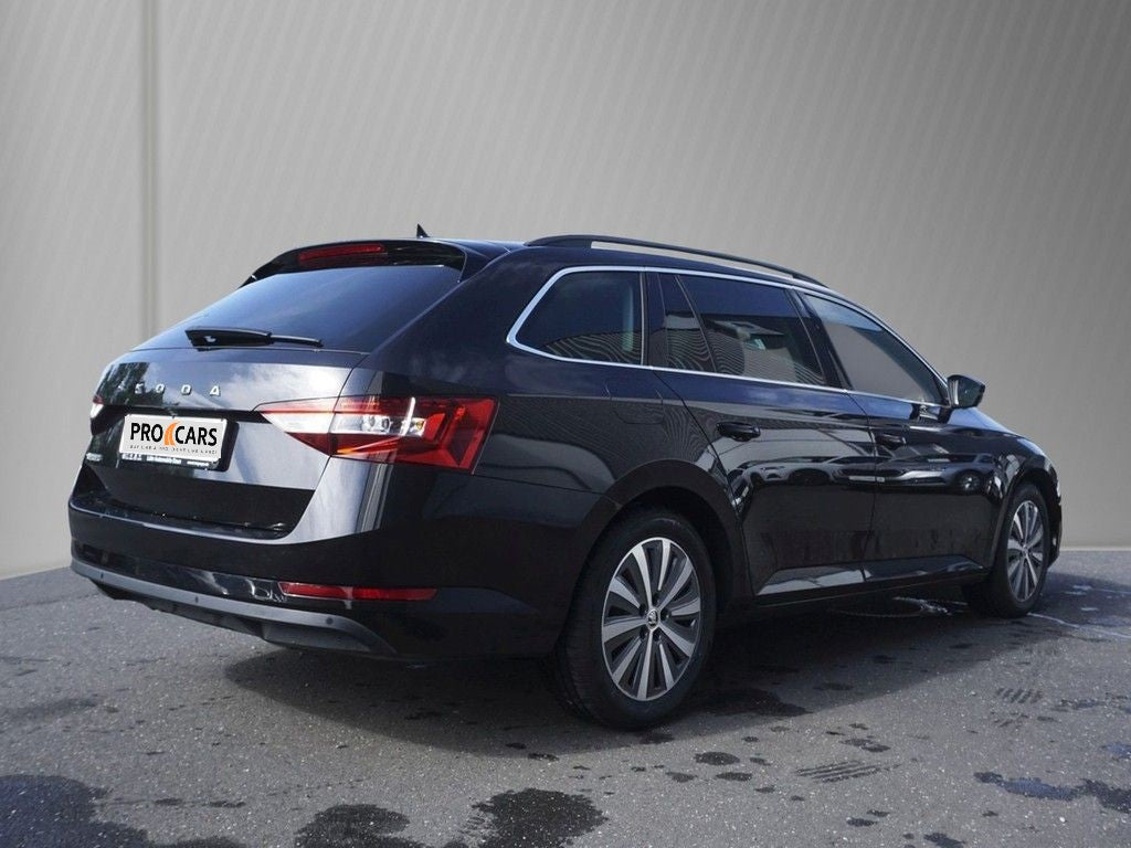 Skoda Superb Combi 2.0 TDI DSG