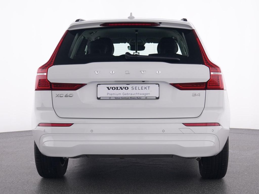 Volvo XC60 B4 Momentum Pro