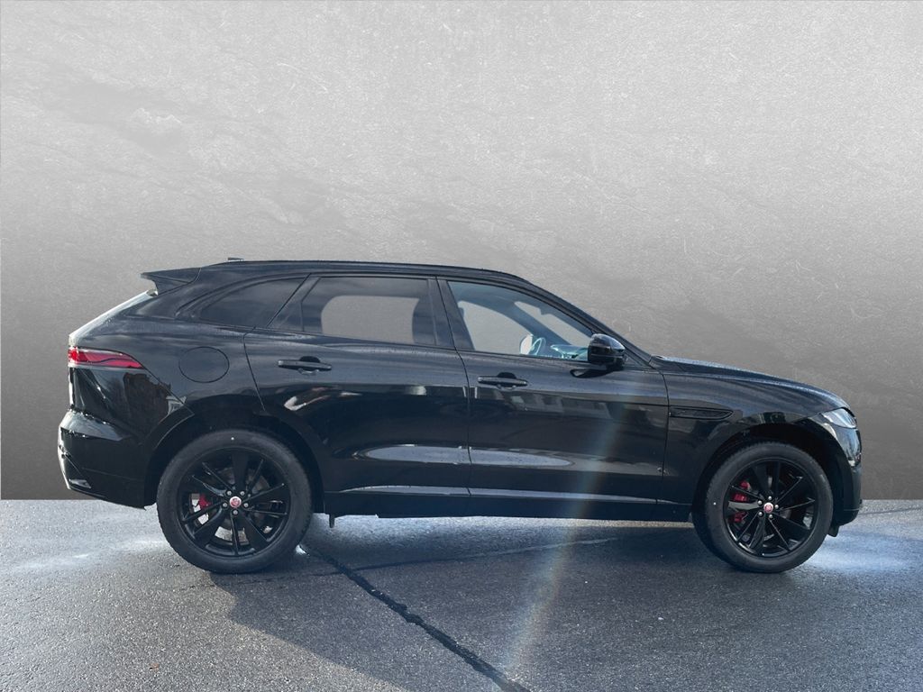 Jaguar F-Pace R-Dynamic Black D200