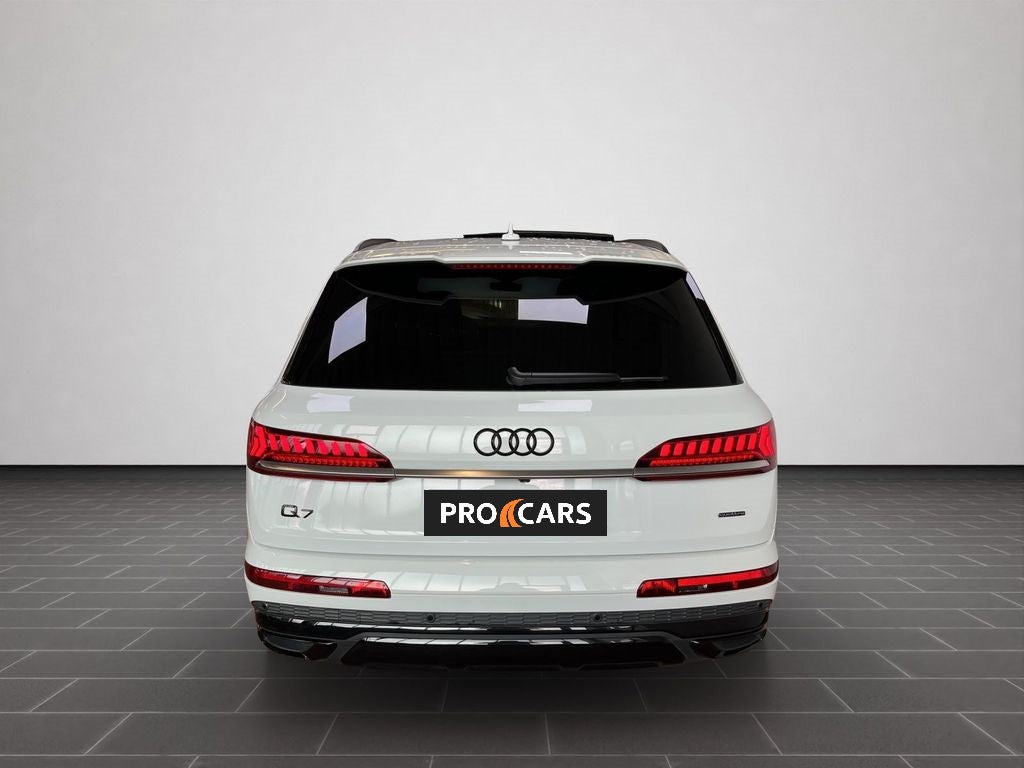 Audi Q7 SUV S-line 55 TFSIe Quattro