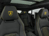 Lamborghini Urus Black